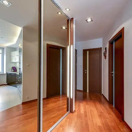 Apartament White 76. Srodmiescie